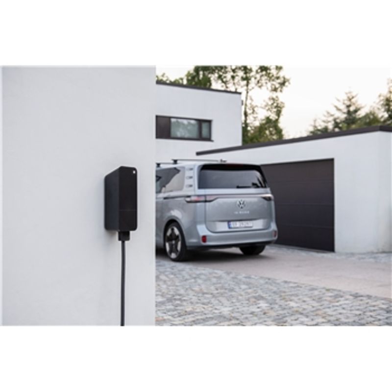 Amina S - 14 kW smart elbil lader